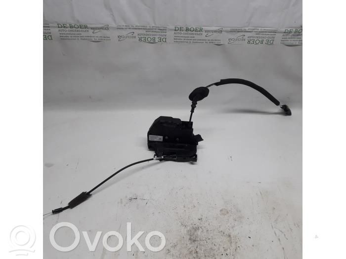 Renault Clio IV Takaoven lukko 
