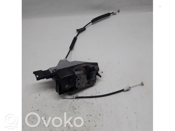 Citroen C3 Aizmugurē slēdzene 
