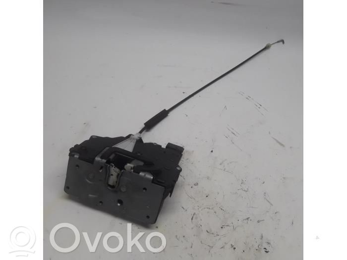 Fiat Punto Evo Zamek drzwi tylnych 