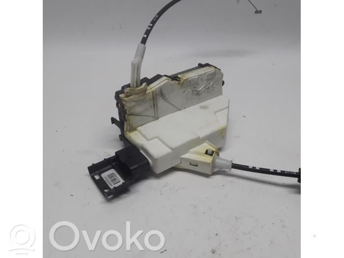 Citroen C5 Front door lock 