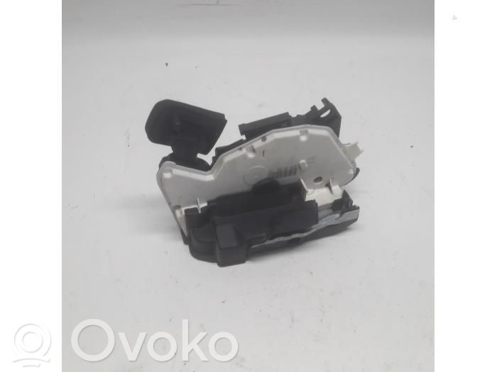 Volkswagen Golf Plus Zamek drzwi przednich 