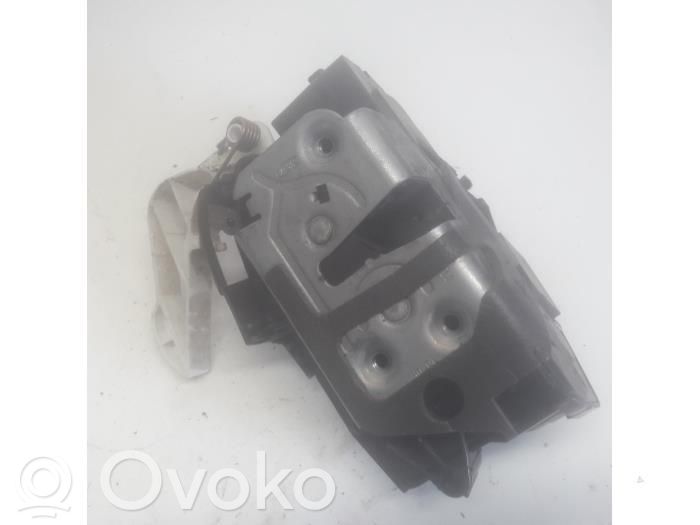Etuoven lukko   8A6AA21812BD,6388N1123I5,7230X1723I1,8A6AA21812BD,9136LT,93195868,95513723