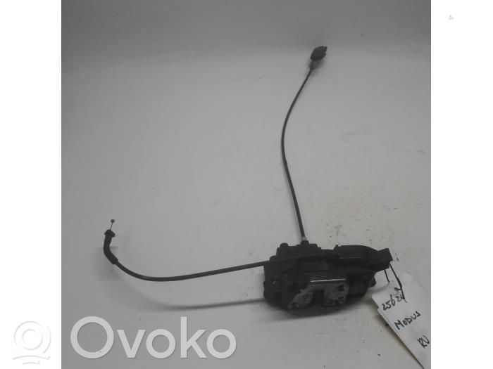 Renault Modus Front door lock 