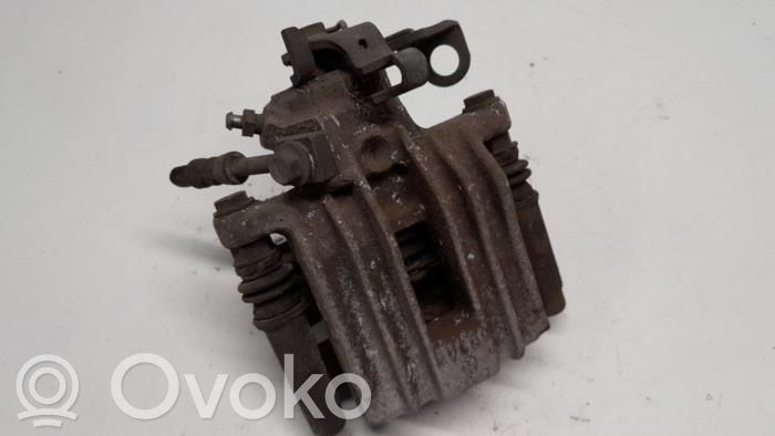 Audi A1 Tylny zacisk hamulcowy 