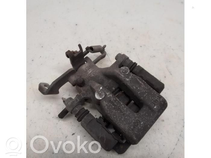 Tylny zacisk hamulcowy   52059474,1651755580,1883040,52059474,5424030,5425440,8V512B135BA