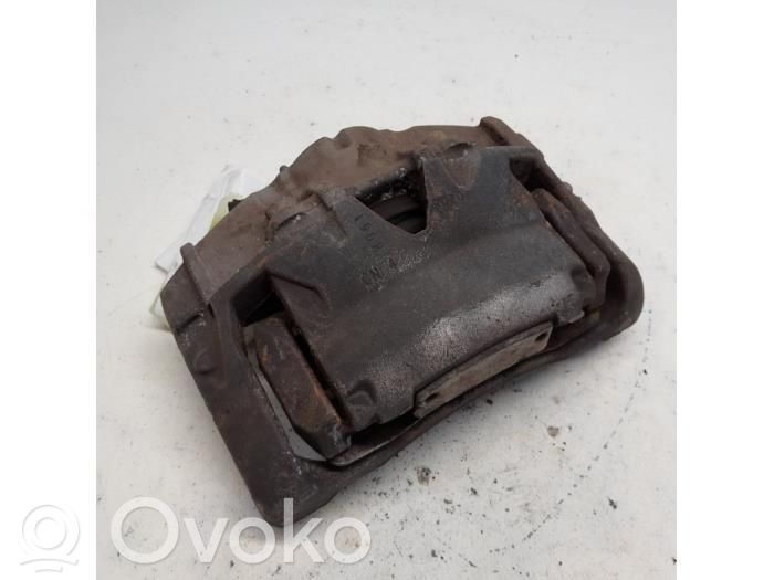 Volvo V70 Etujarrusatula 