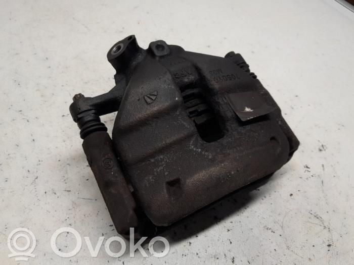 Peugeot 308 Front brake caliper 