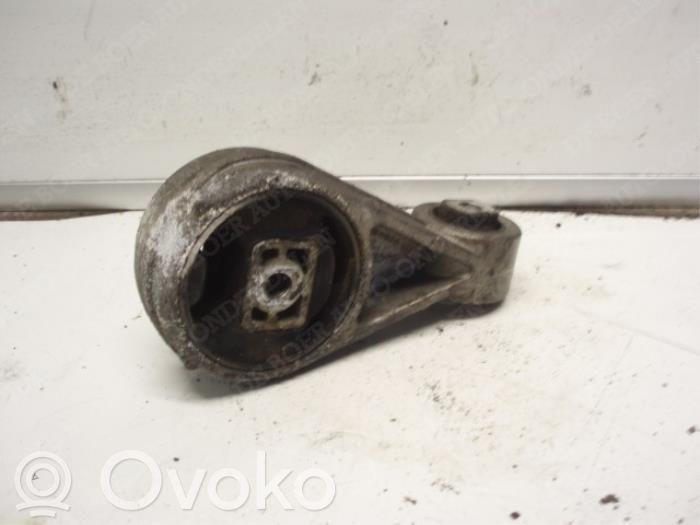 Ford Focus Engine mount bracket 