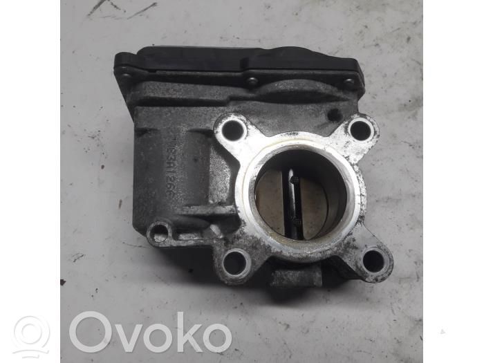 Renault Megane III Throttle body valve 