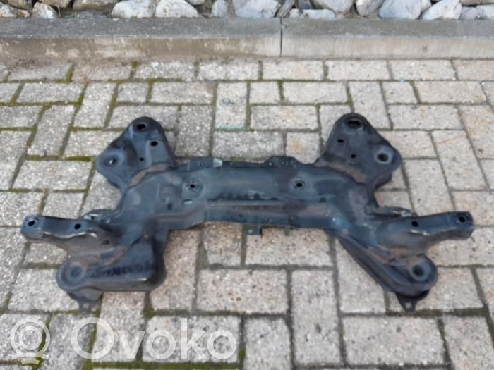 Peugeot 208 I Front subframe 