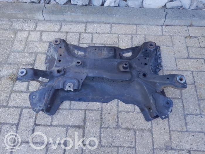 Peugeot 508 Front subframe 