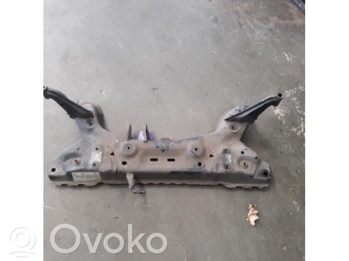 Ford Fiesta Priekinis traversas 