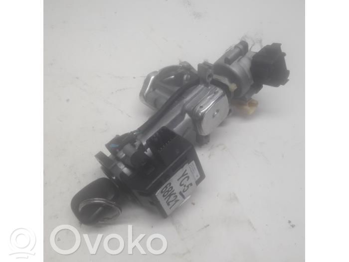 Nissan Pixo Užvedimo spynelė 