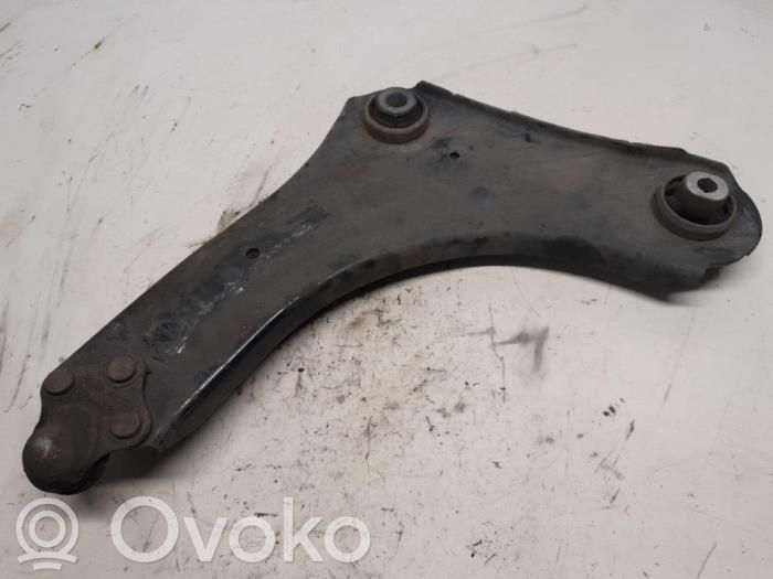 Renault Megane III Querlenker Achsschenkel vorne 
