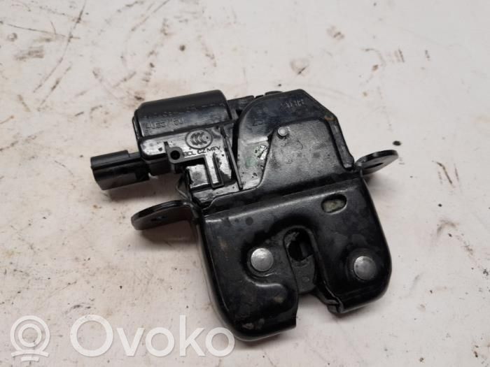 Renault Captur Tailgate/trunk/boot lock/catch/latch 