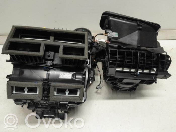 Renault Austral Obudowa nagrzewnicy 