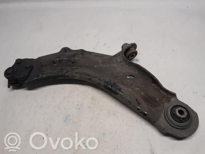 Renault Kangoo II Dolny wahacz przedni 
