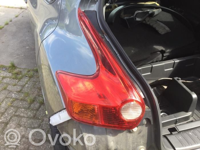 Nissan Juke I F15 Lampa tylna 