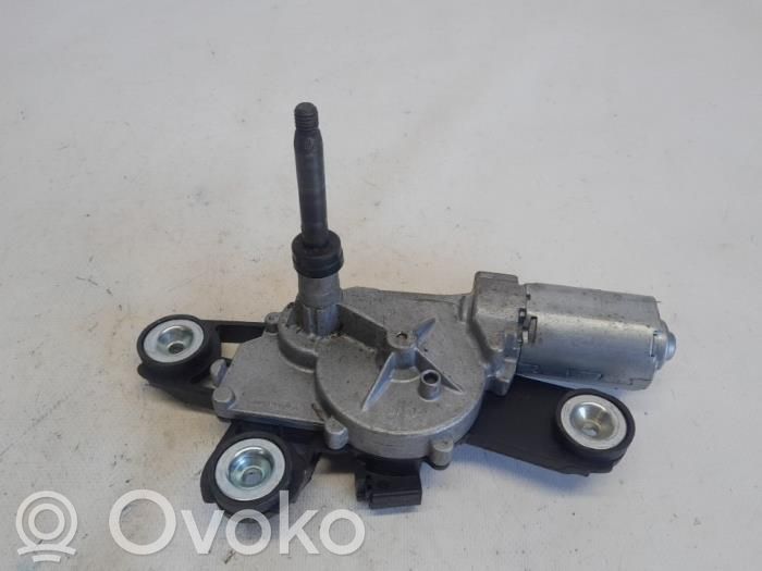 Ford Fiesta Silniczek wycieraczki szyby tylnej 