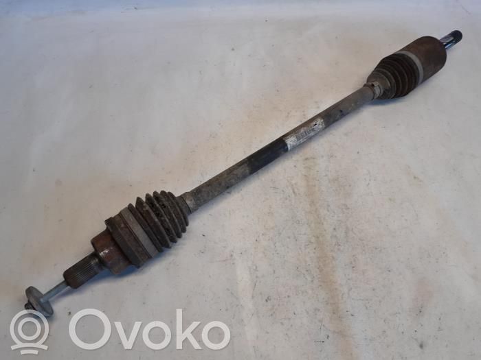 Volvo V70 Galinis pusašis 
