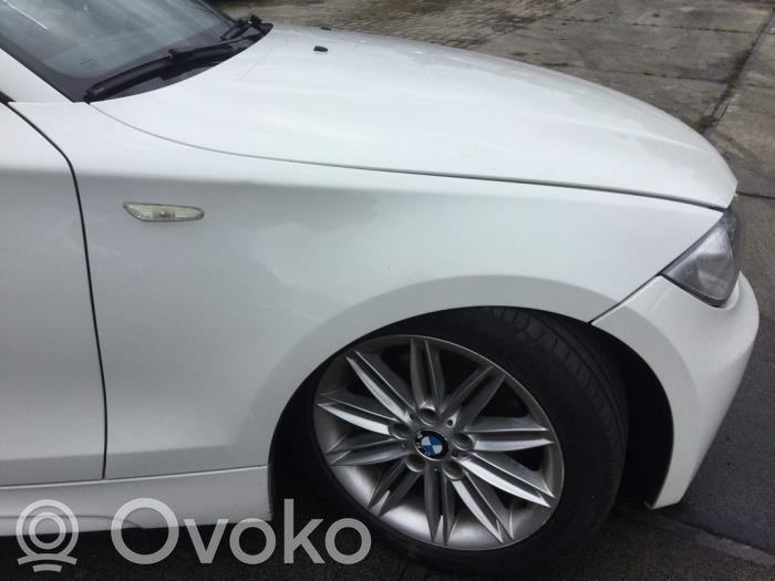 BMW 1 E81 E87 Front arch 