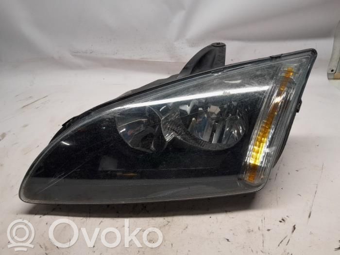 Ford Focus Lampa przednia 