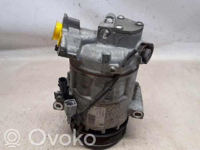 Renault Captur Ilmastointilaitteen kompressorin pumppu (A/C) 