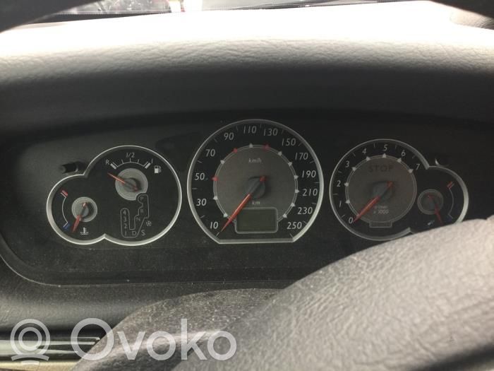Citroen C5 Speedometer (instrument cluster) 