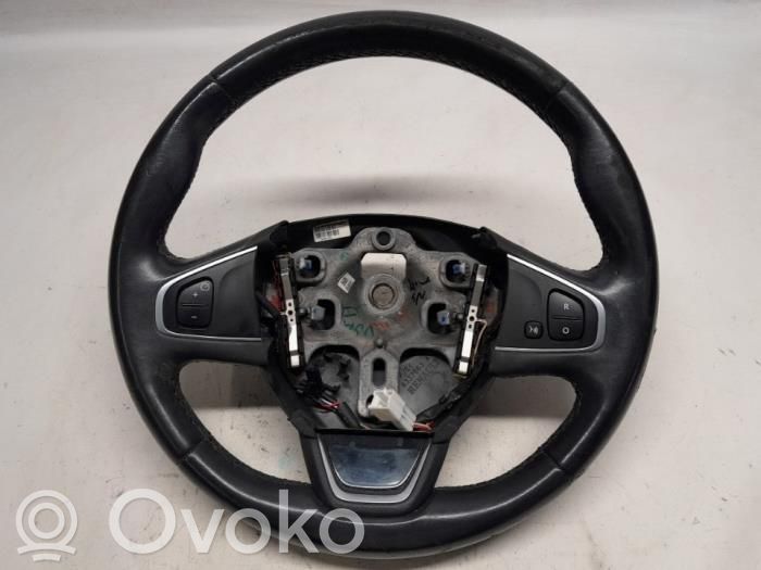 Renault Captur Steering wheel 