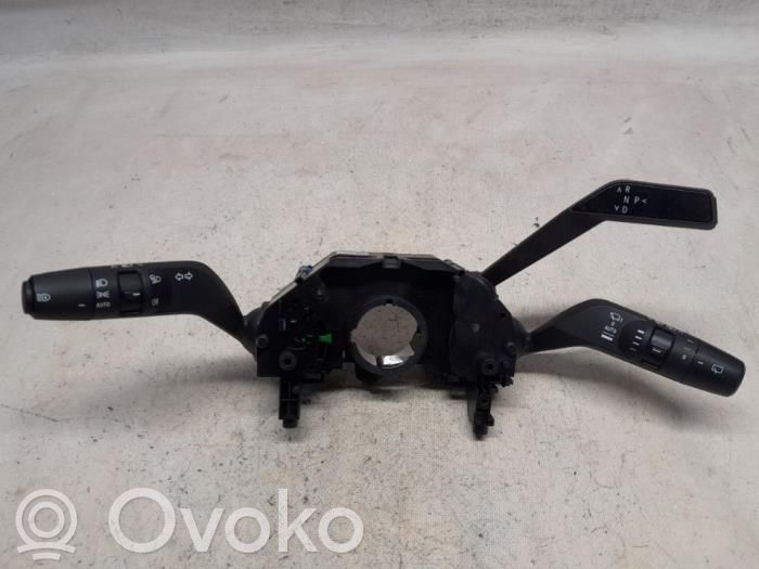 Renault Austral Wiper turn signal indicator stalk/switch 