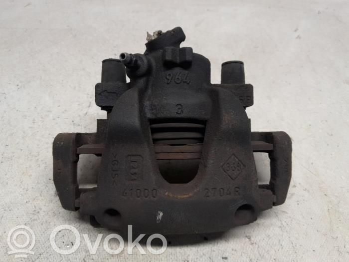 Renault Clio IV Front brake caliper 