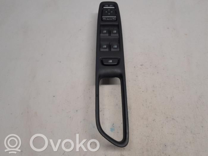 Renault Captur Przyciski szyb 