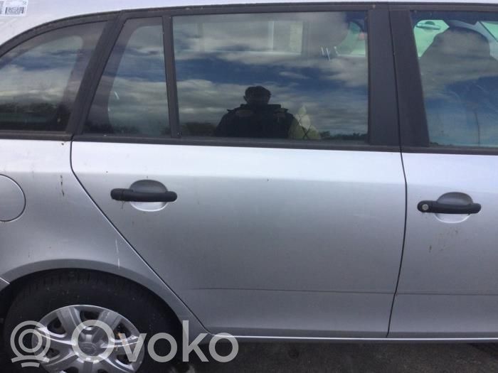 Skoda Fabia Mk2 (5J) Drzwi tylne 