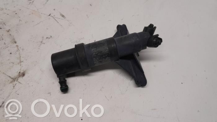 BMW 5 E60 E61 Headlight washer spray nozzle 