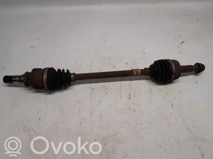 Toyota Aygo AB10 Etuvetoakseli 