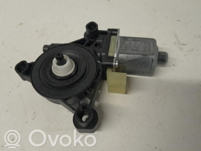 Skoda Octavia Mk4 Motor macara geam ușă față 