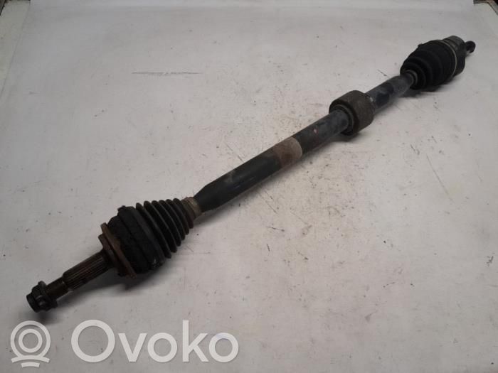 Toyota Yaris Front driveshaft 