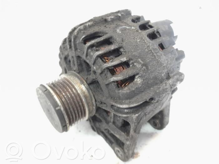 Renault Megane III Generator/alternator 