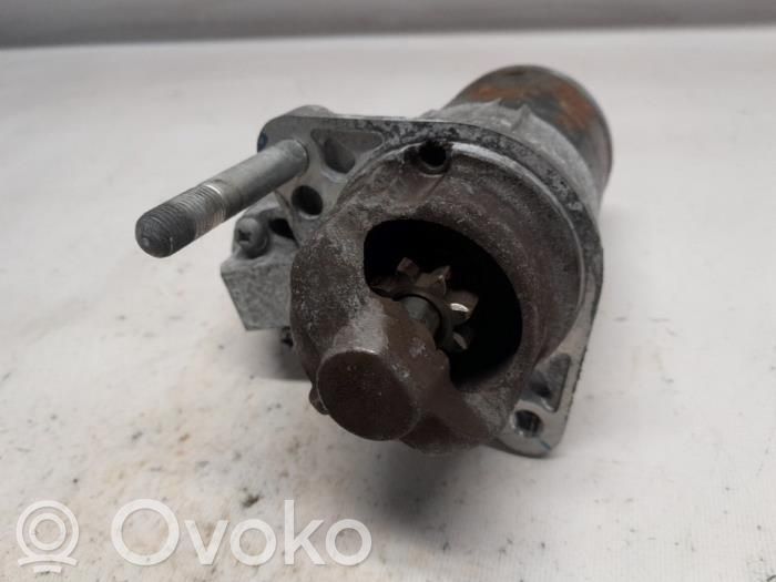 Suzuki Swift I Motor de arranque 