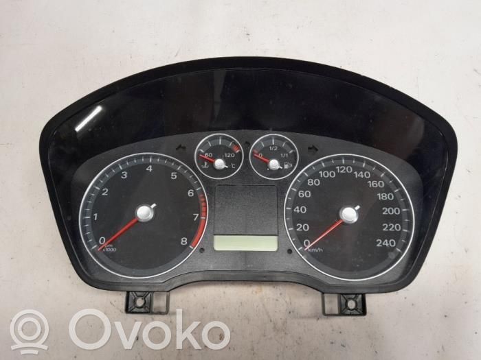 Ford Focus Geschwindigkeitsmesser Cockpit 