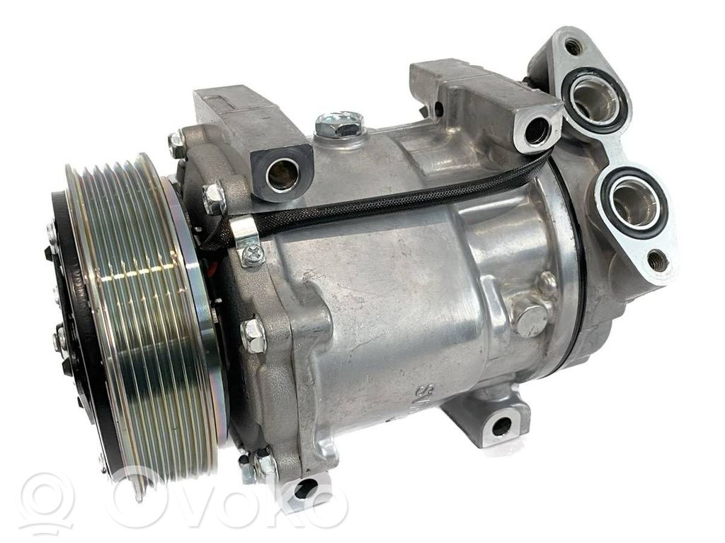 Volvo V60 Air conditioning (A/C) compressor (pump) 