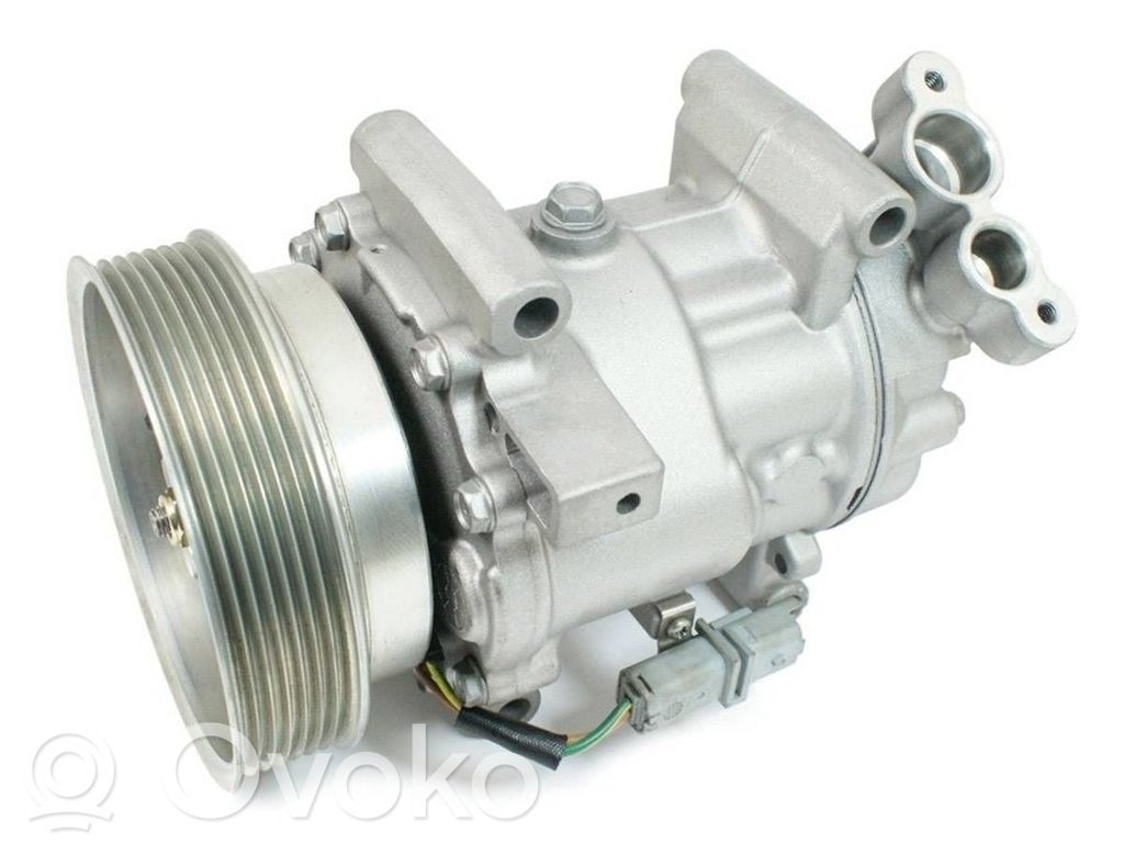 Renault Clio III Kompresor / Sprężarka klimatyzacji A/C 