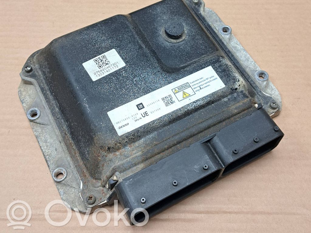 Opel Zafira B Engine control unit/module 
