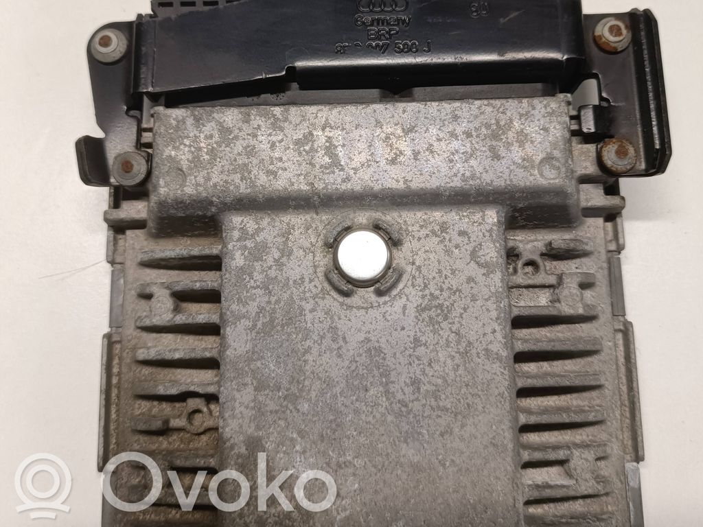 Audi A3 S3 8P Variklio valdymo blokas 