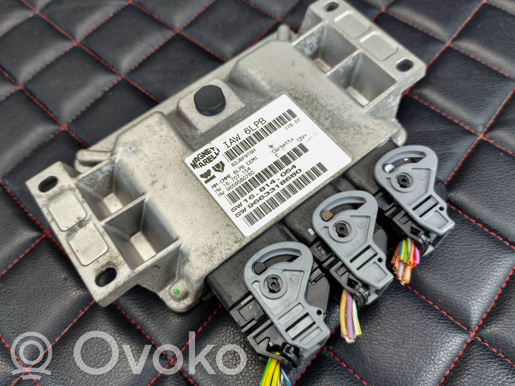 Peugeot 307 CC Engine control unit/module 