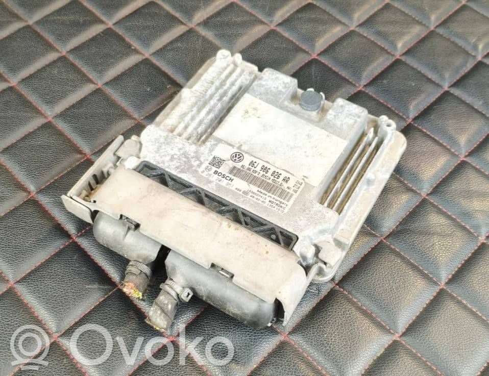Volkswagen Scirocco Engine control unit/module 