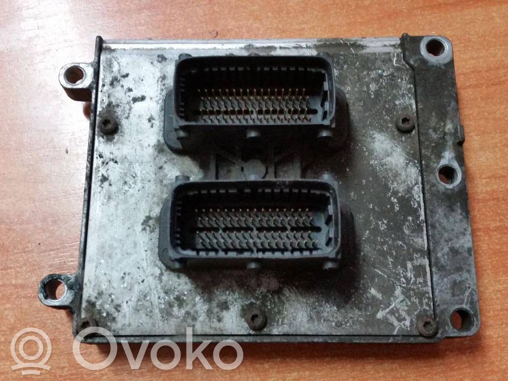 Opel Vectra C Engine control unit/module 