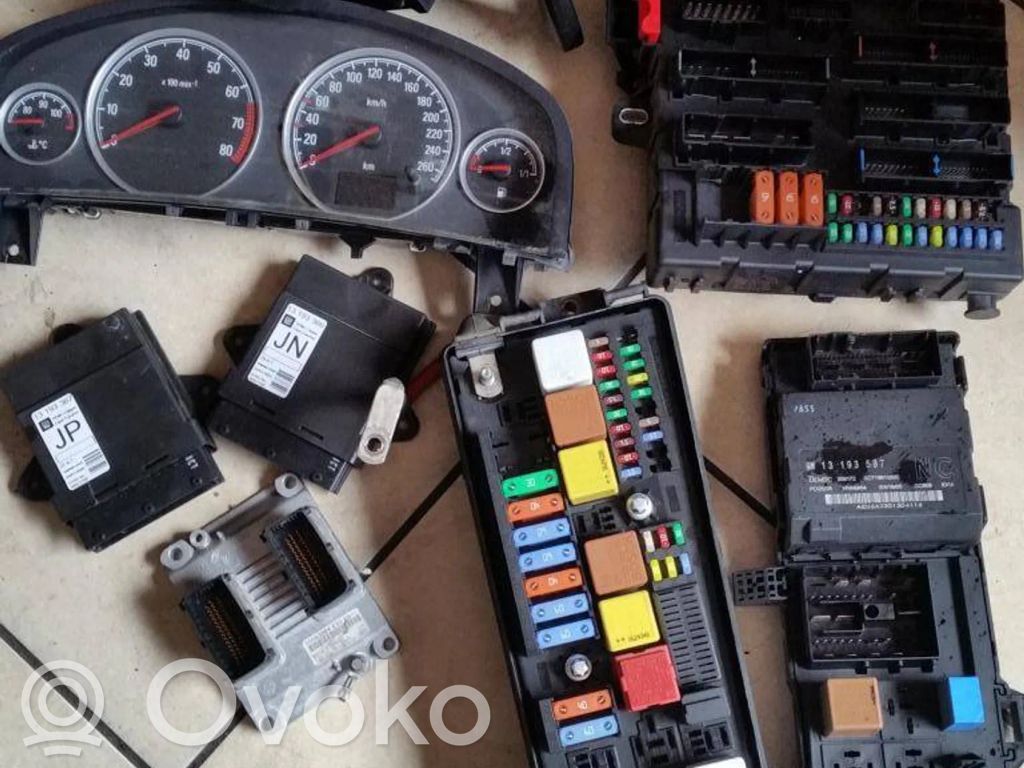 Engine control unit/module   0261209178,0261200170