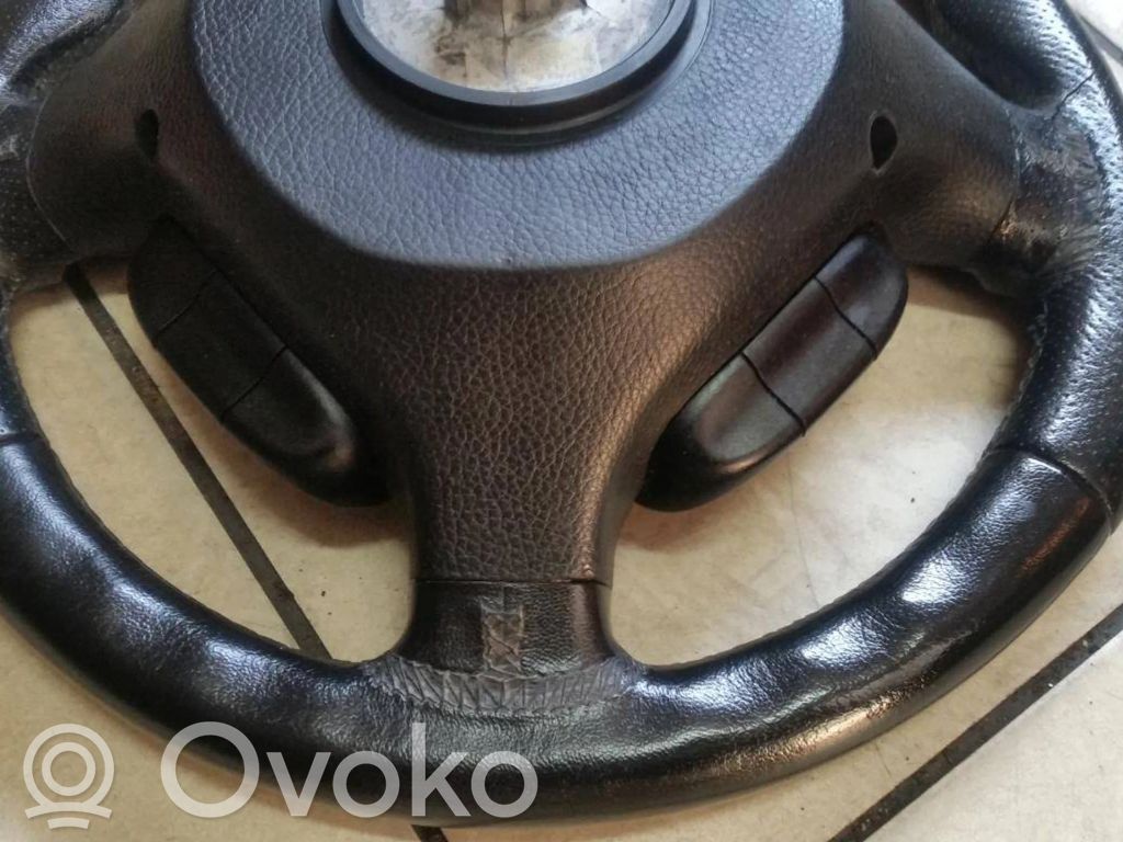 Ohjauspyörä   13116880,13116881