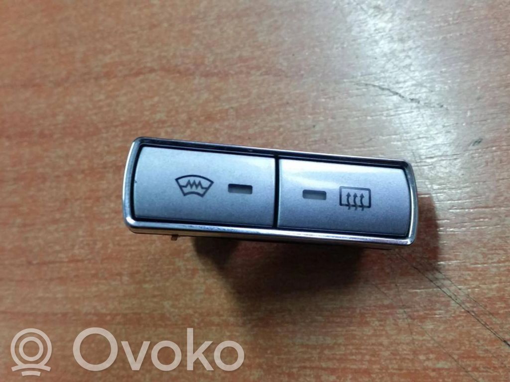 Ford Mondeo Mk III Windscreen/window heater switch 